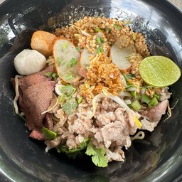 ก๋วยเตี๋ยว ต้มยำ