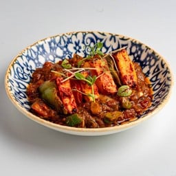 แกงคั่วแห้งปาเนียชีส