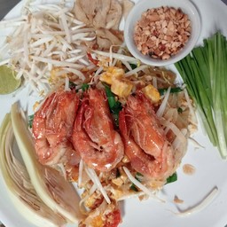 ผัดไทยกุ้งสด