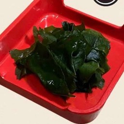 สาหร่ายวากาเมะ