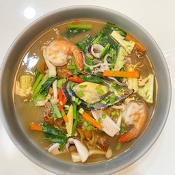 ราดหน้าทะเล