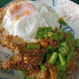 ครัวตะหลิวทองเจ้าเก่าข้าง รพ ท่าศาลา