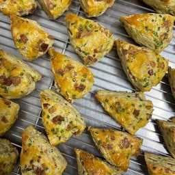 Bacon Cheddar Scone