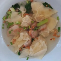 เกี๊ยวหมู+หมูแดง