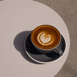 FLAT WHITE