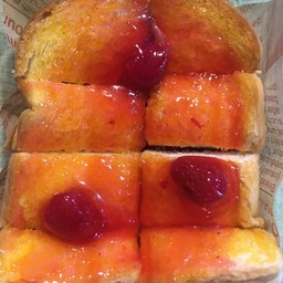 ปังปิ้งแยมสตอเบอรรี่ 2 แผ่น