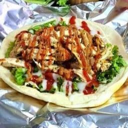 หมูสะเต๊ะ หลาดเพชรฯ