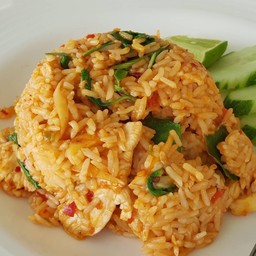 ข้าวผัดต้มยำ