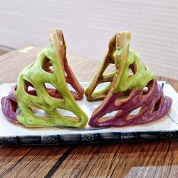 แฮปปี้วาฟเฟิลมันม่วง&ใบเตย