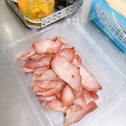 หมูแดง 1 ขีด