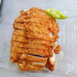 ข้าวมันไก่ทอดจัมโบ้