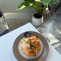 ข้าวไข่ขยี้กุ้ง