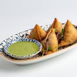 ซาโมซ่าผัก