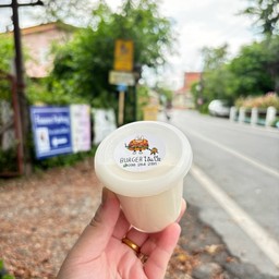 เต้าฮวยนมสดมะพร้าวอ่อน