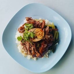 ป้าแดงแกงใต้ ข้าวราดแกง,กับข้าว,ขนมจีนน้ำยาปักษ์ใต้ -