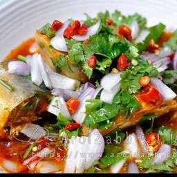 ยำปลากระป๋อง