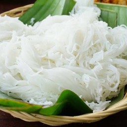 เส้นขนมจีนเปล่า