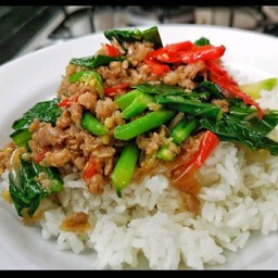 ข้าวผัดคะน้า