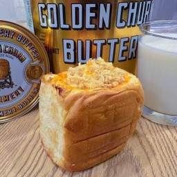 ขนมปังปิ้ง เนยถังทอง ไส้พริกเผา-หมูหยอง