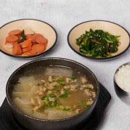 ซุปหัวไชเท้าใส่เนื้อวัว