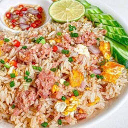 ข้าวผัดแหนม