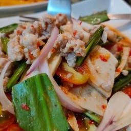 ยำวุ้นเส้น
