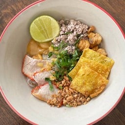 เตี๋ยวแห้งสุโขทัย