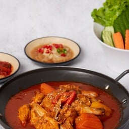 ไก่ผัดซอสเผ็ด