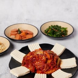 เต้าหู้ถั่วเหลืองกับผัดกิมจิ