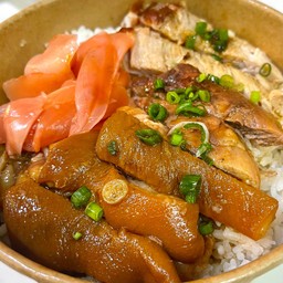 ข้าวหน้าหมูโซ้ย