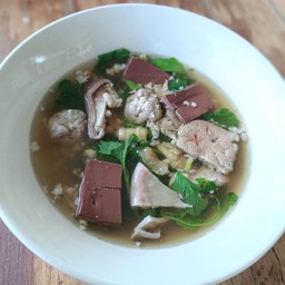 ก๋วยเตี๋ยวต้มยำตำลึง&เล้งเส้น