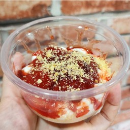 แครกวิปสตรอเบอร์รี่