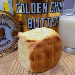 ขนมปังปิ้ง เนยถังทอง - น้ำตาล