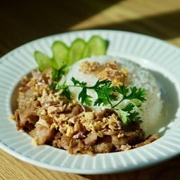ข้าวกะเพราเจ้จอย