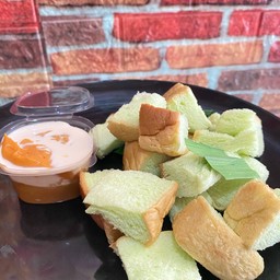 ปังนึ่งสังขยาชาไทย