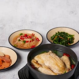 ไก่ตุ๋นโสม