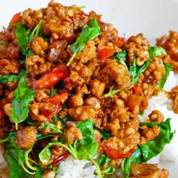 ข้าวผัดกะเพราหมู