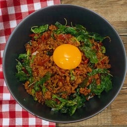 ข้าวหน้ากะเพรา (เลือก เนื้อ/หมู ได้ค่ะ) ไม่มีไข่ดอง