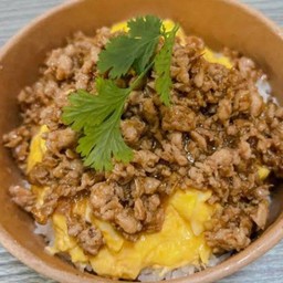 ข้าวไข่ข้นหมูสับ