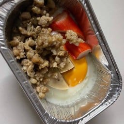 ก. กะเพรา ข.ไข่ กระทะ