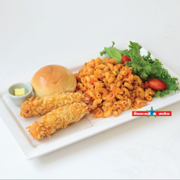 D7-มักกะโรนีผัดกุ้งทอด