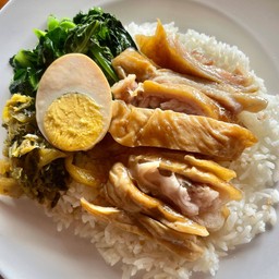 ข้าวไส้พะโล้+ไข่