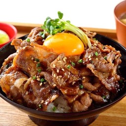 ข้าวหมูสไลด์ซอสเกาหลี(ไม่มีไข่)