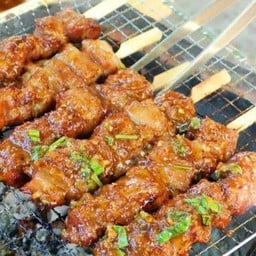 ร้านเกี๊ยวทอดน้ำจิ้มแซ่บอีหลี