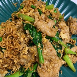 มาม่าผัดซีอิ๊ว