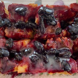 ขนมปังปิ้ง เนยนมบลูเบอรี่ + ลูกเกด ใหญ่ 2 ชิ้น