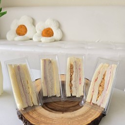 แซนวิสสด โฮมเมด