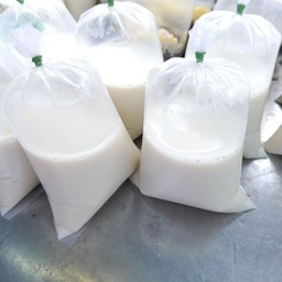 น้ำเต้าหู้ signature