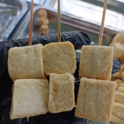 เต้าหู้เหลี่ยม