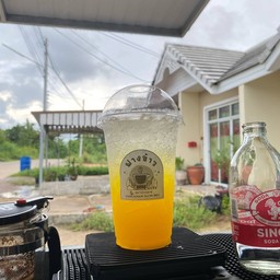 น้ำส้มโซดาเย็น